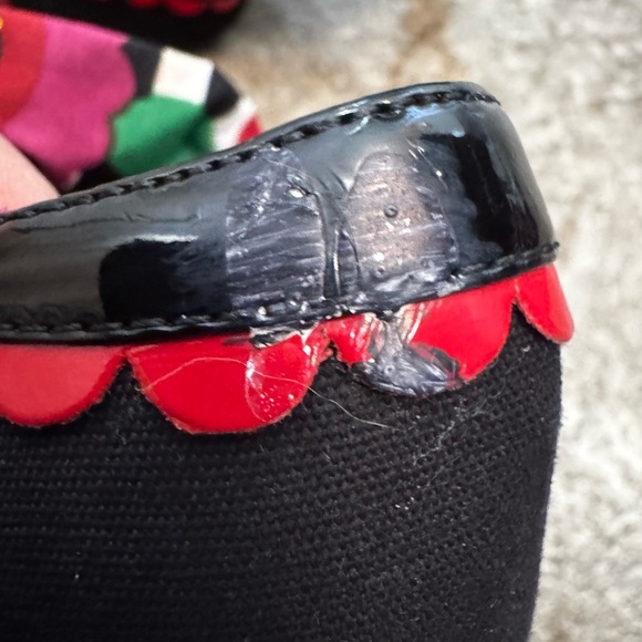 Betsey Johnson Black and Red Floral Women's Shoes - Picture 5 of 8